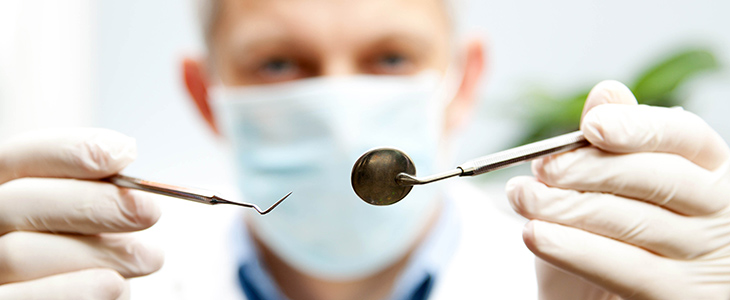 Dentista e piccoli interventi dermatologici. Che fare in caso di terapia con DOAC?